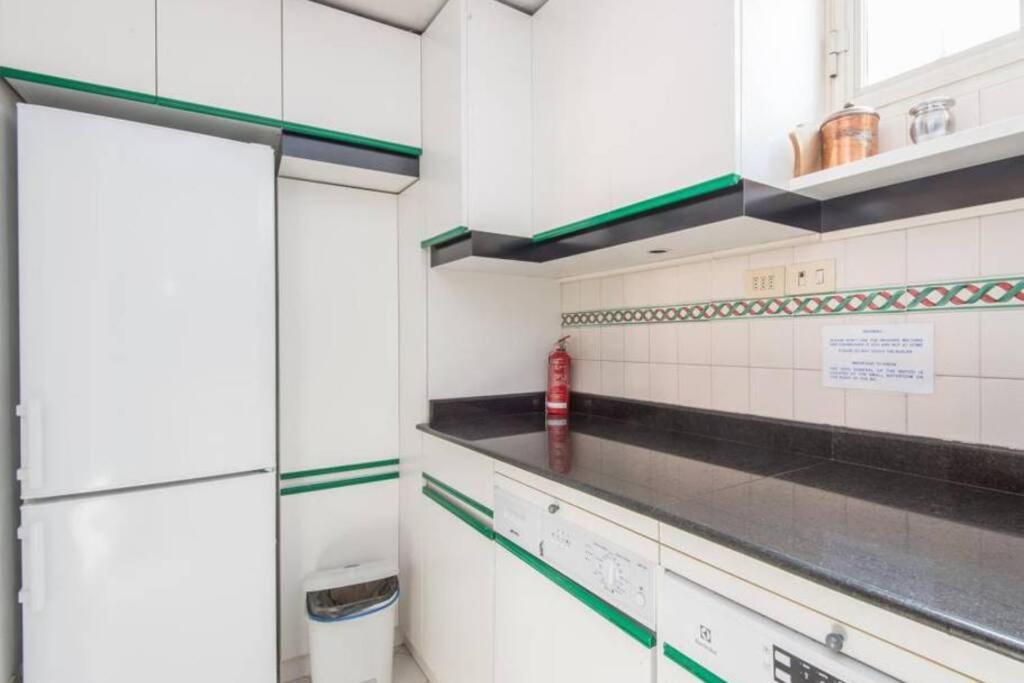 רומא Pallaro Terrace Apartment מראה חיצוני תמונה