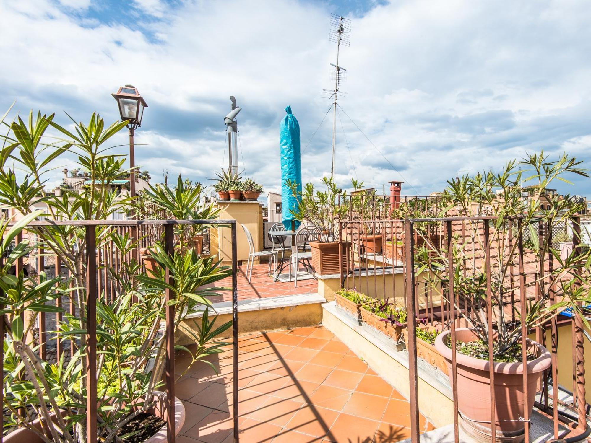 רומא Pallaro Terrace Apartment מראה חיצוני תמונה